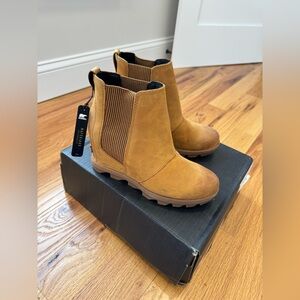 NIB Sorel Joan of Arctic Chelsea Wedge II 8 39 Camel Tan